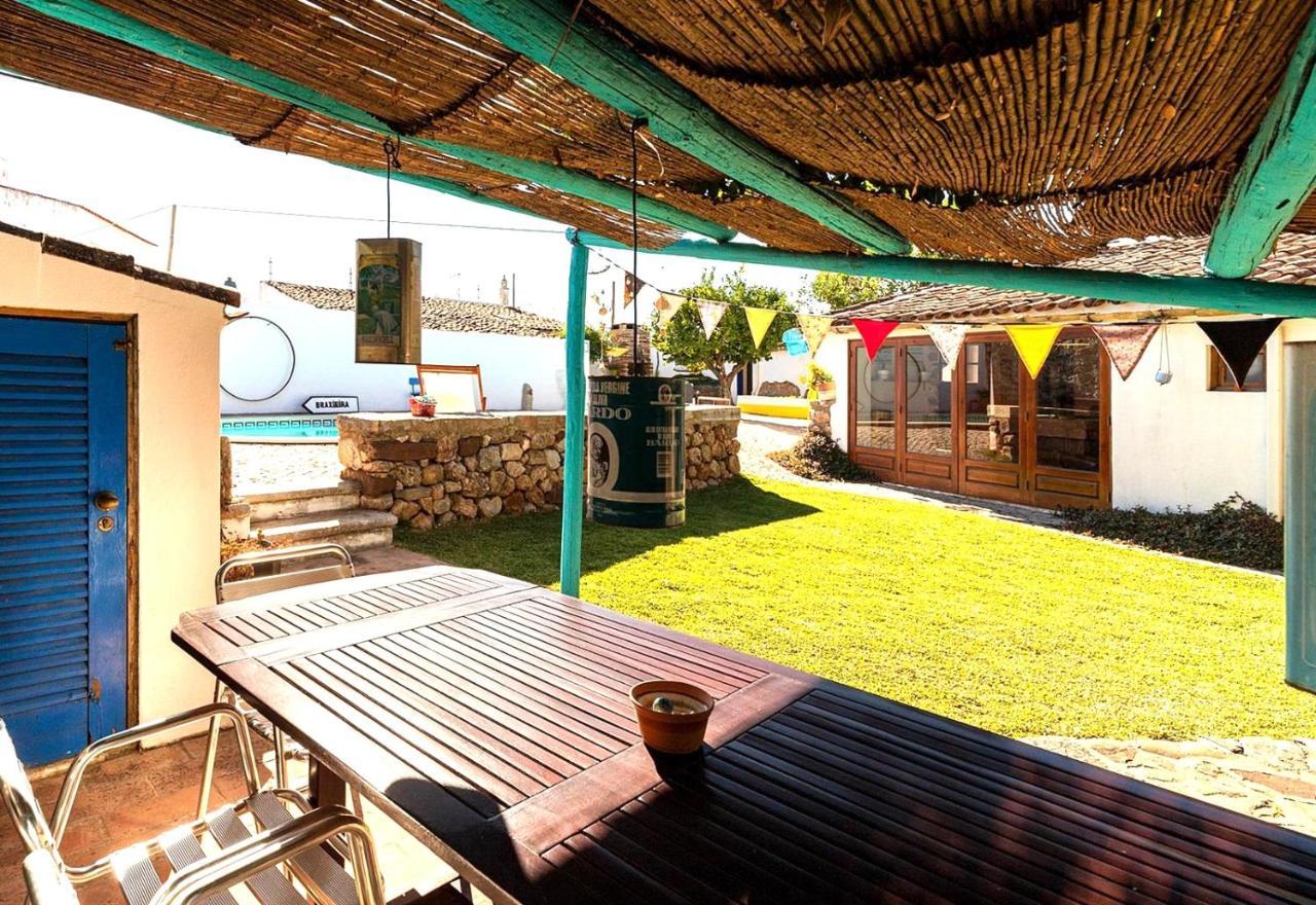 Casa Do Torreao Bed & Breakfast Salir Bagian luar foto