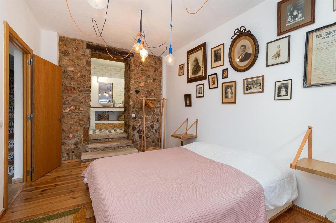 Casa Do Torreao Bed & Breakfast Salir Bagian luar foto