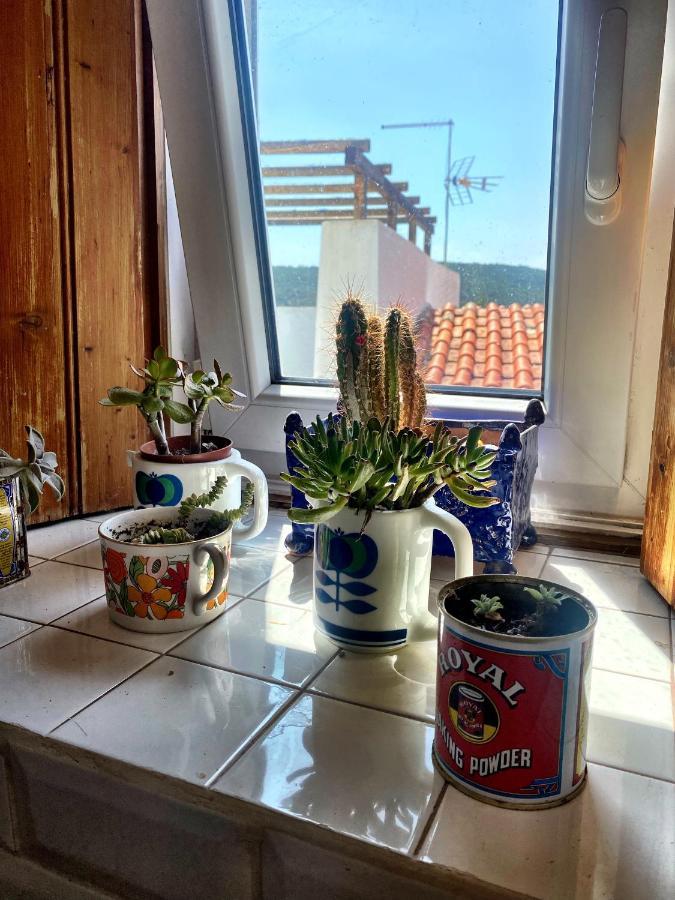 Casa Do Torreao Bed & Breakfast Salir Bagian luar foto