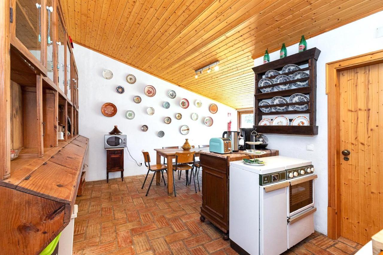 Casa Do Torreao Bed & Breakfast Salir Bagian luar foto